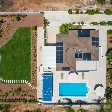 Villa Pantio Living